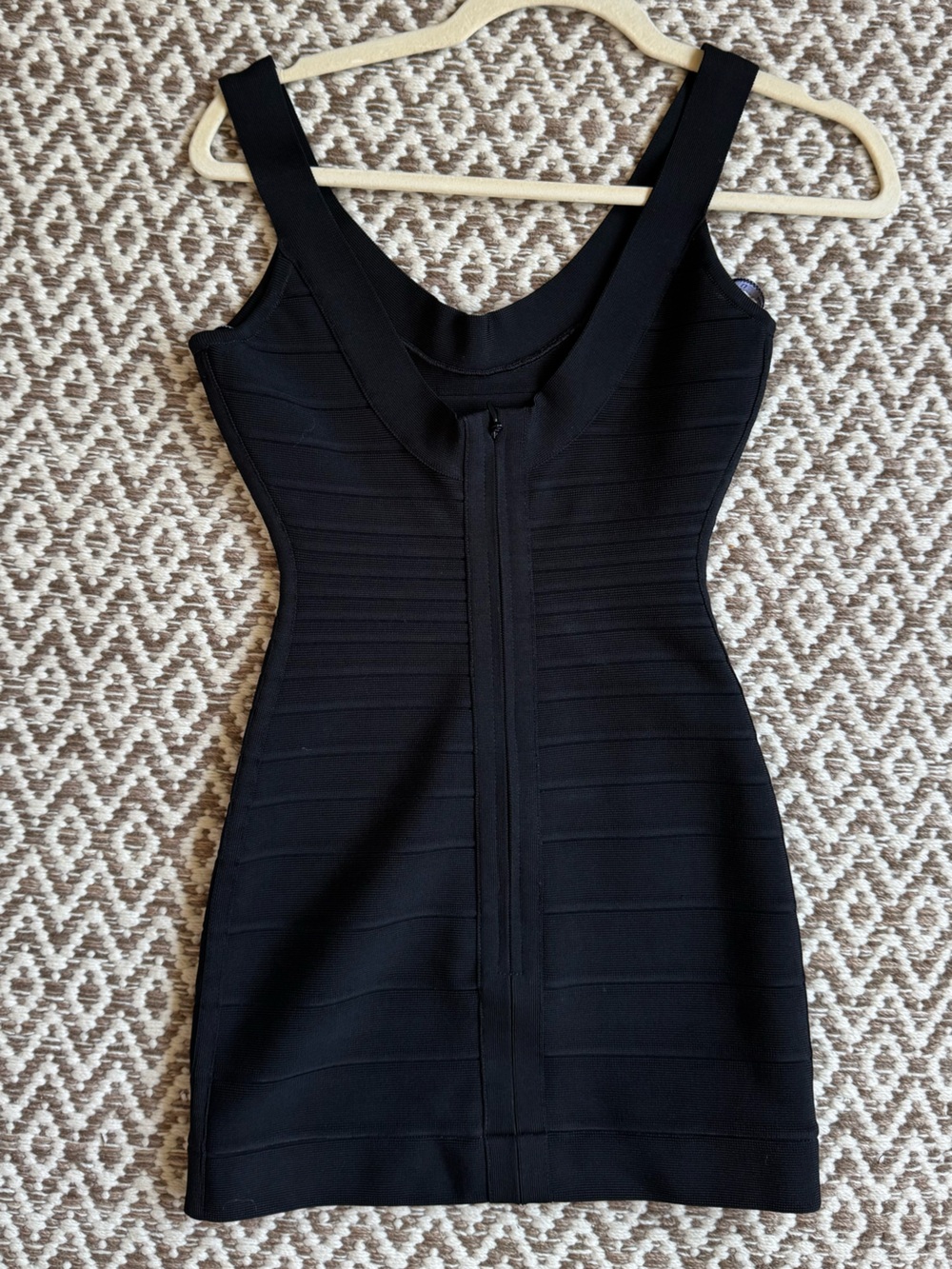 Herve Leger Black Scoop-Back Bandage Mini Dress - Picture 2 of 3